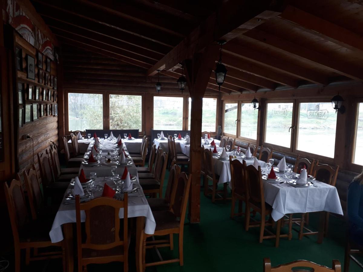 Gradska Plaza Ada Hotel Novi Grad Buitenkant foto