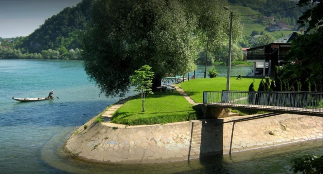 Gradska Plaza Ada Hotel Novi Grad Buitenkant foto